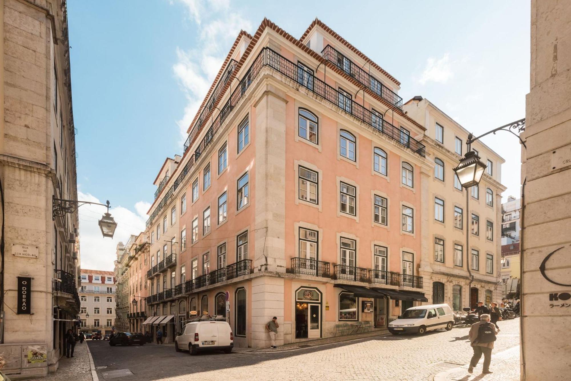 Апартаменты Ando Living - Sao Nicolau House Лиссабон Экстерьер фото